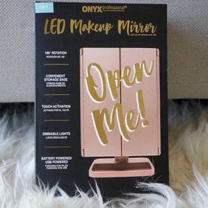LED Makeup Mirror, onyx proffessional, touch activated, and 180 rotation!